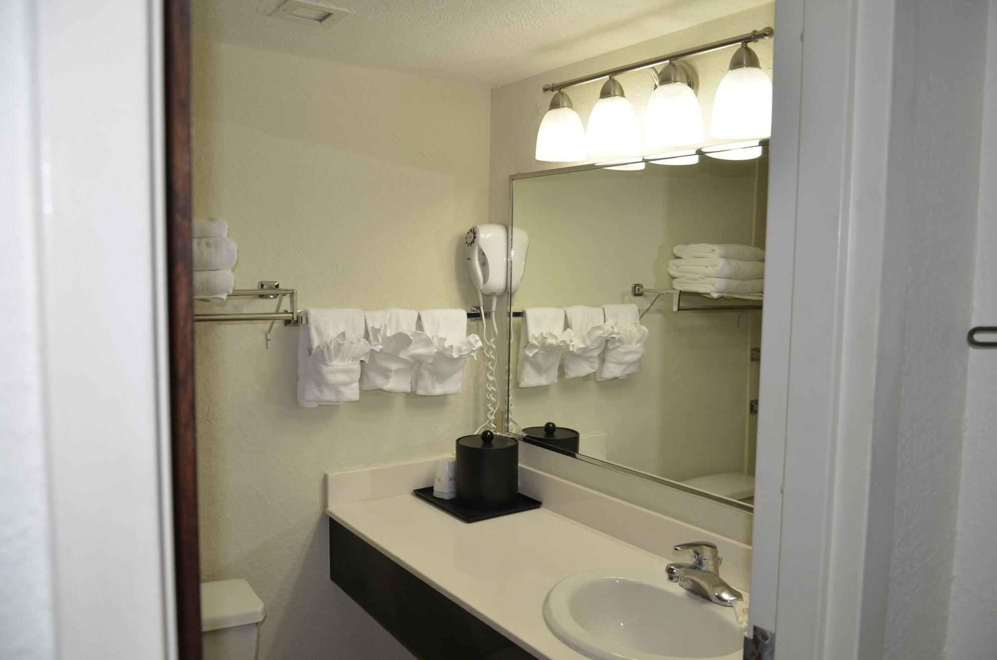Hotel Ramada By Wyndham Luling Esterno foto